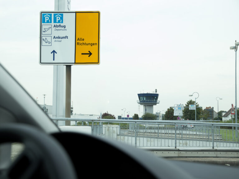 flughafentranser alle richtungen